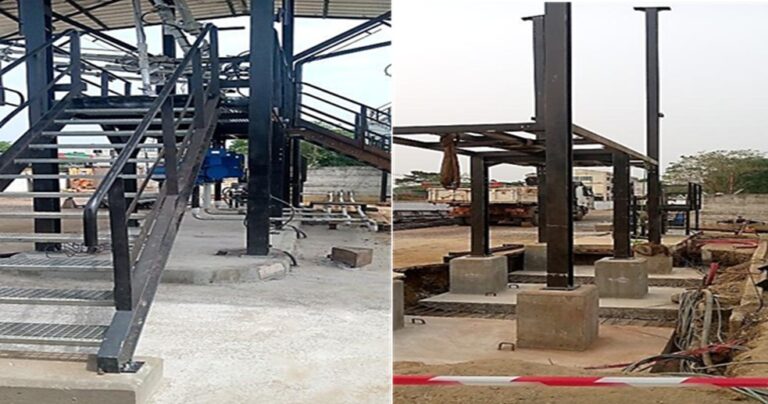 Montage hangar poste de chargement camion citerne – Chantier Impfondo.