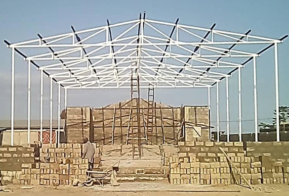 Charpente église de réveil Ngoyo